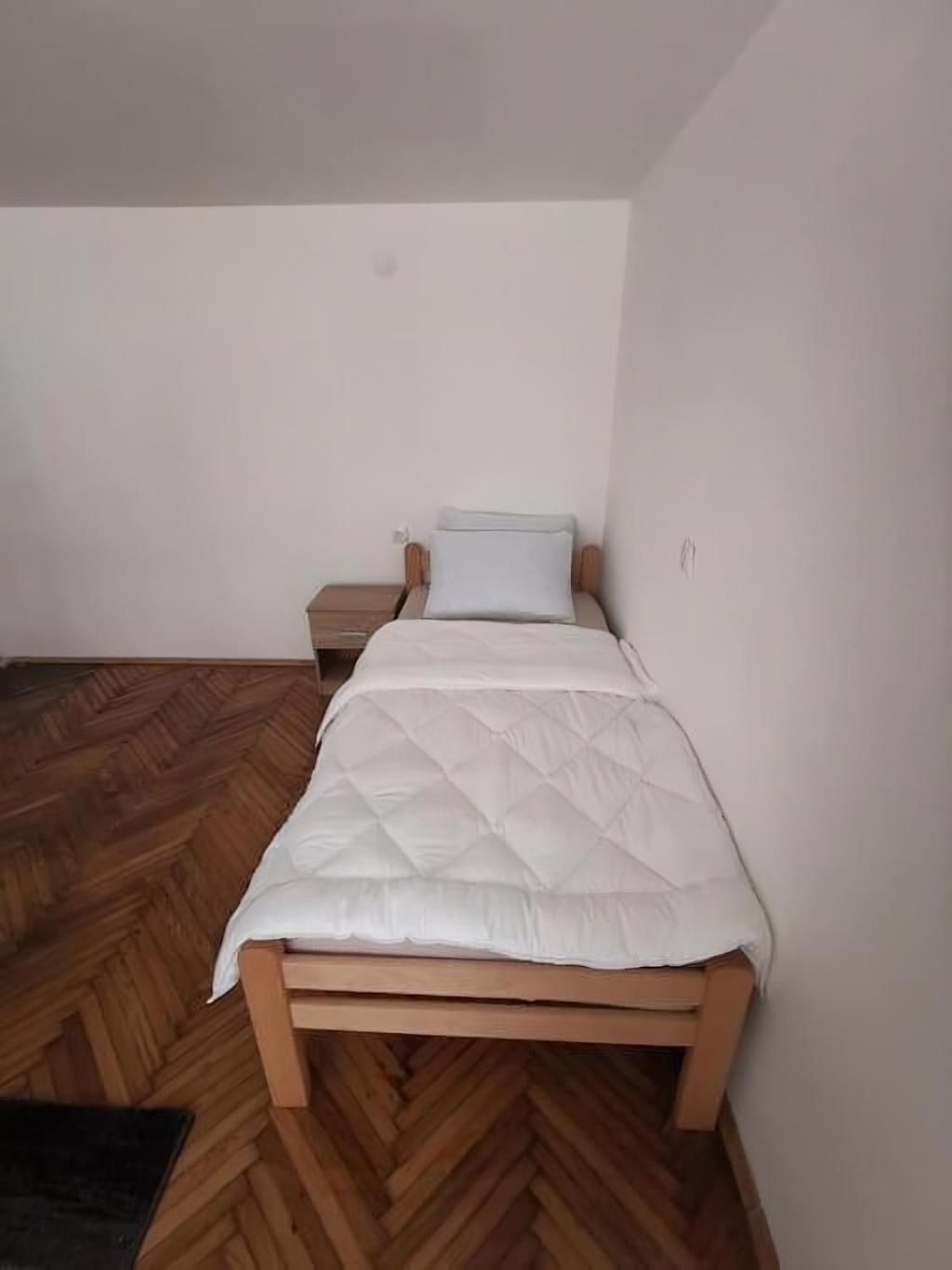 Nov Apartman U Mirnoj Ulici U Centru Beograda Eksteriør billede