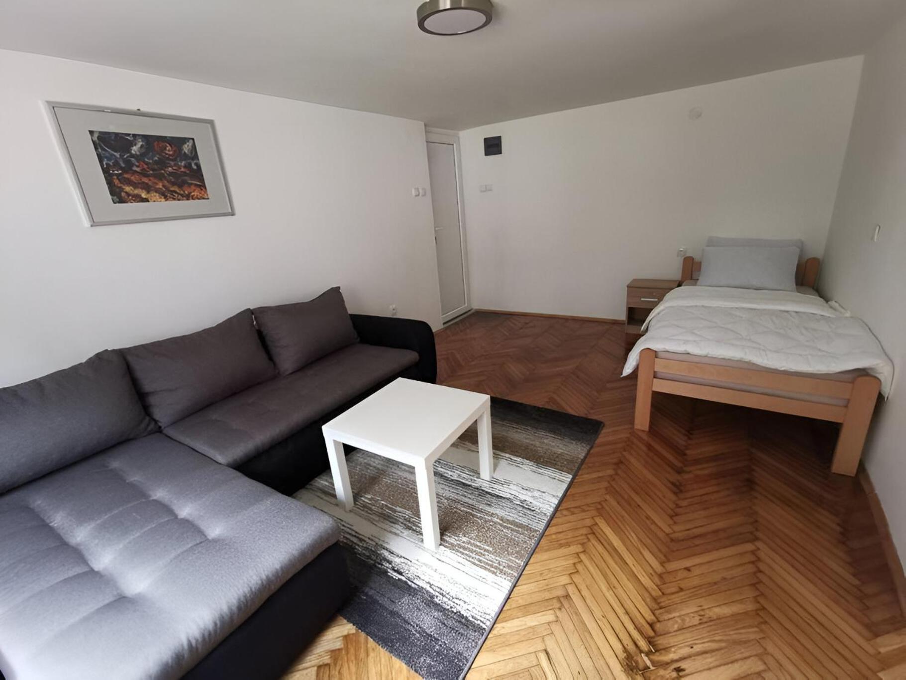Nov Apartman U Mirnoj Ulici U Centru Beograda Eksteriør billede
